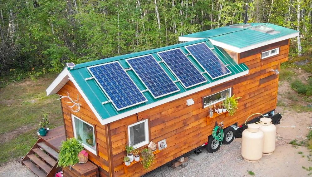 Solar Roofing For Tiny House
